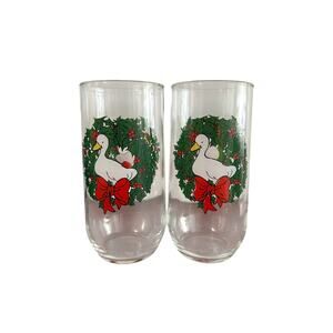 Vintage Christmas Drinking Glasses Ducks with Wreath Set of 2